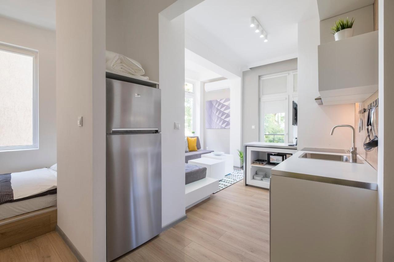 Bluewaveplace - Contemporary Home In Center Of София Экстерьер фото